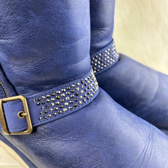 UGG Blue Winter Boots with Shearling and Studded Strap - Picture 8 of 13